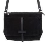 VERA PELLE torebka damska zamszowa listonoszka z klapą i paskiem na ramię V525 czarna