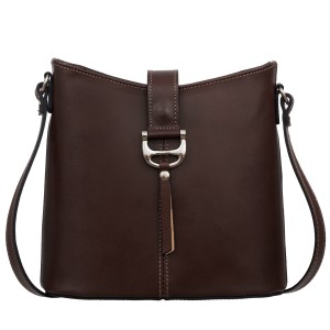 VERA PELLE torebka damska skórzana listonoszka z paskiem na ramię V372 ciemna brązowa