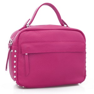 VERA PELLE torebka damska skórzana listonoszka kuferek z ćwiekami i paskiem na ramię V167 fuksja