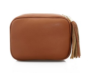 VERA PELLE torebka damska skórzana listonoszka z frędzelkiem i paskiem na ramię V145 kolory